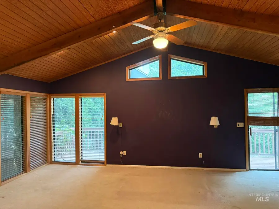 1503 E Dakota Ave, Nampa, ID 83686 - #2