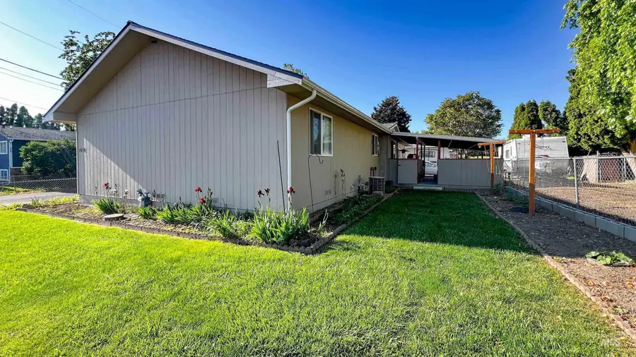 1618 Burrell Ave, Lewiston, ID 83501 - #2