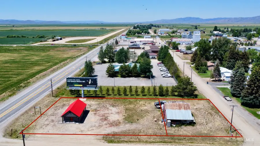 101 2nd St E, Fairfield, ID 83327 - #2