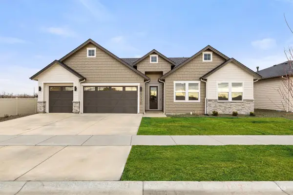 10540 W Mizzle Drive, Star, ID 83669
