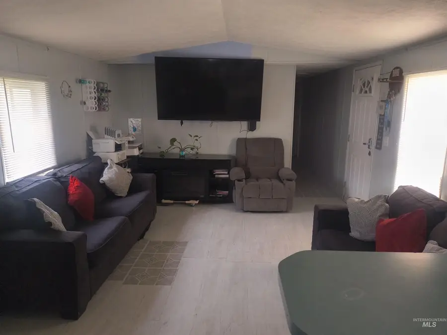 148 S 600 W #30, Paul, ID 83347 - #2