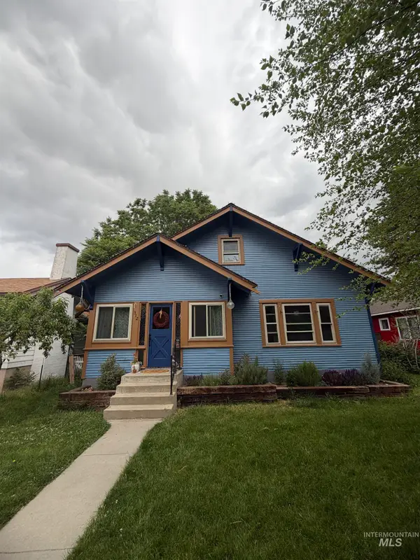 312 E 2nd St, Emmett, ID 83617