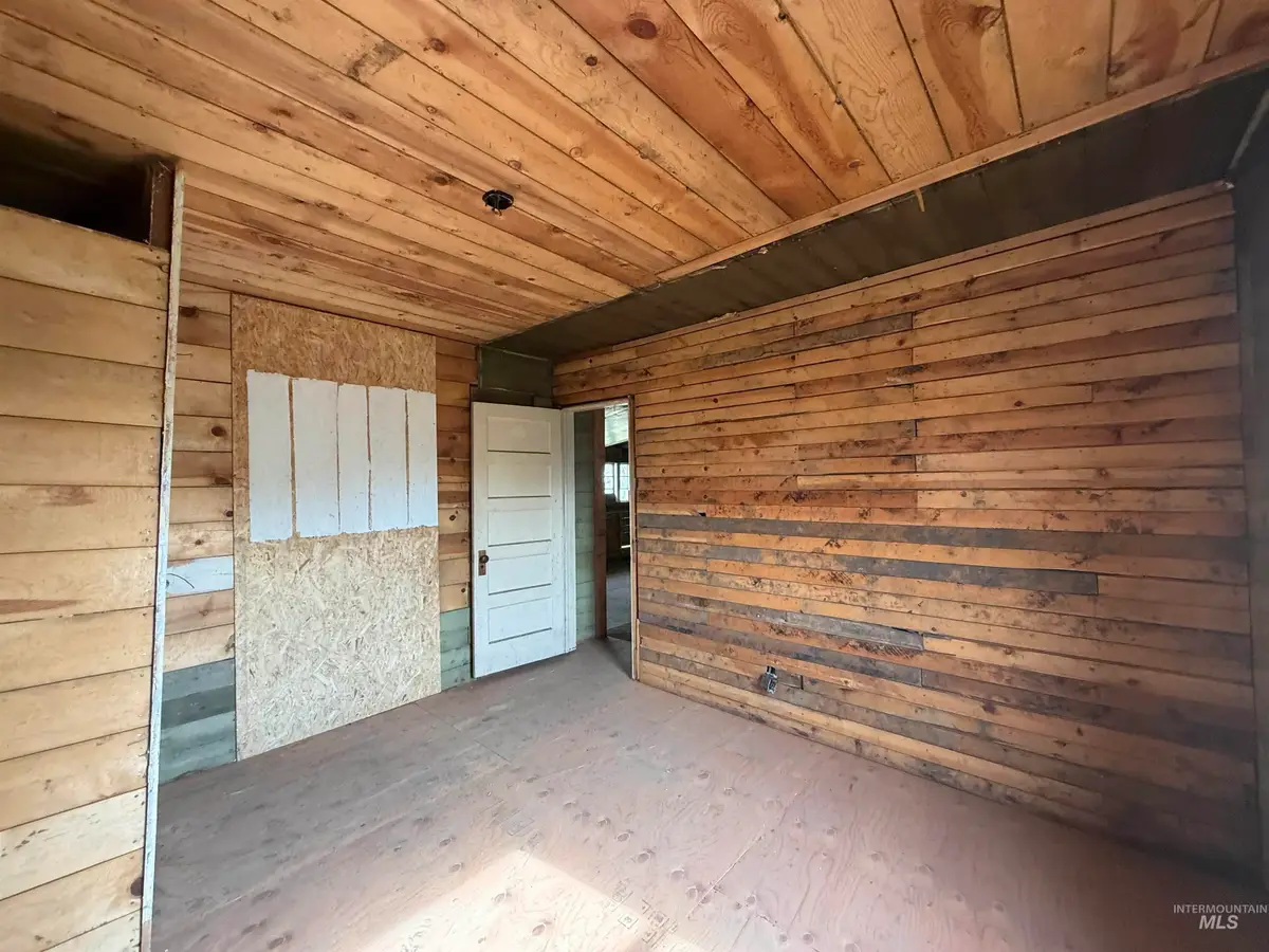 413 S Morgan Ave, New Meadows, ID 83654 - #1