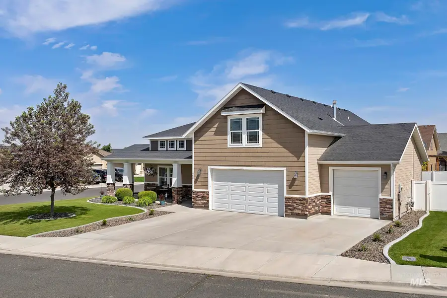 952 White Birch Ave, Twin Falls, ID 83301 - #2