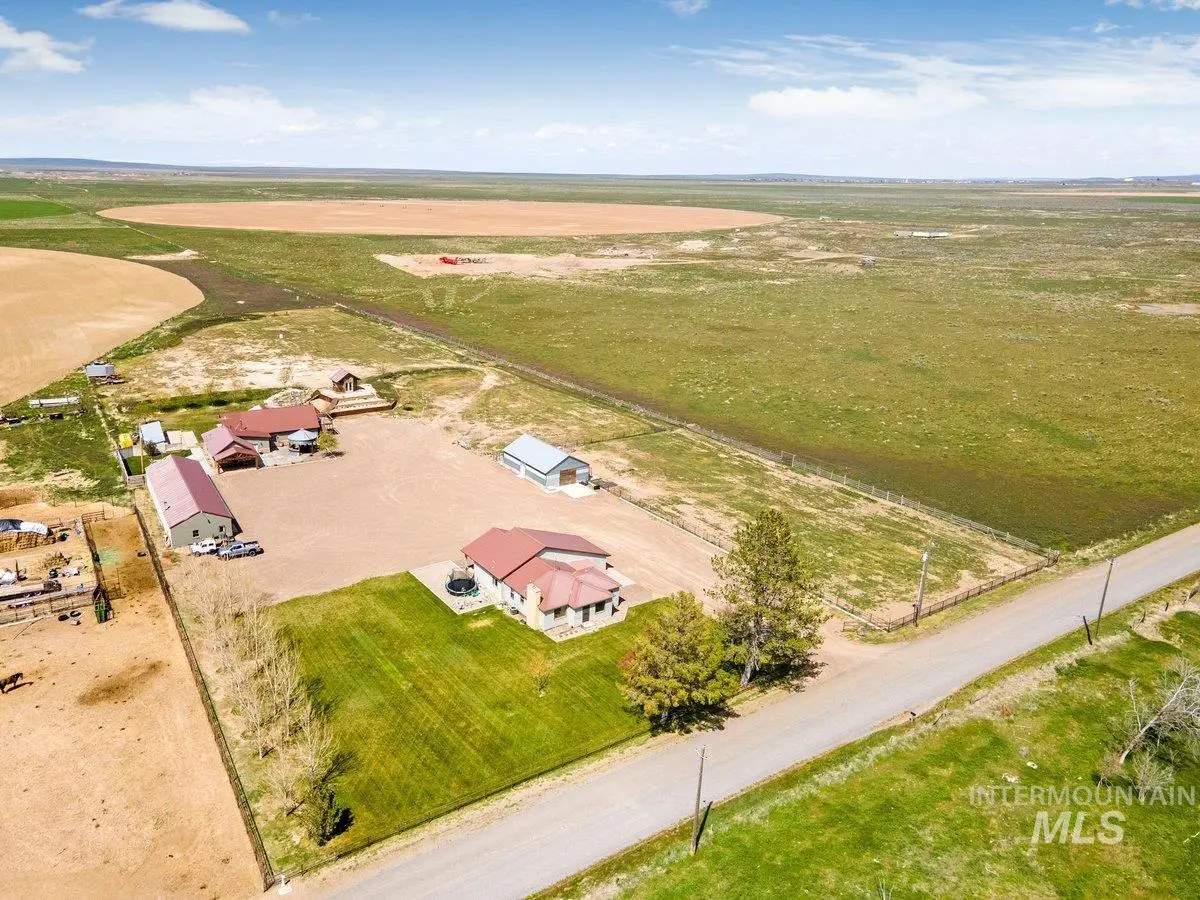 2040 E 2200 N, Twin Falls, ID 83301 - #1