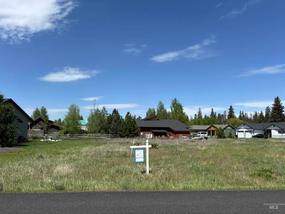 1033 Potts, McCall, ID 83638 - #1