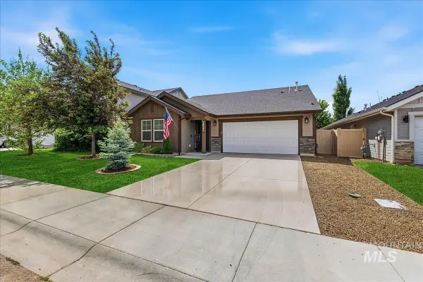 7523 S Foremast Ave, Boise, ID 83709