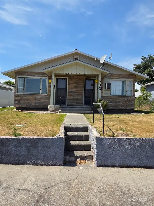 530 5th St, Clarkston, WA 99403