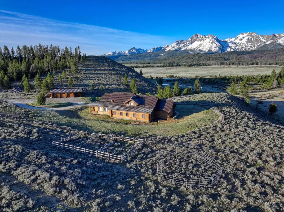 1000 Nip N Tuck Rd, Stanley, ID 83278 - #1