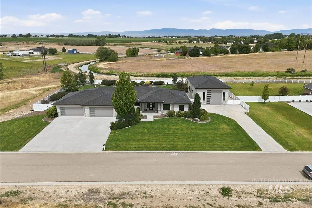 2978 S Elevation Pl, Nampa, ID 83687 - #1