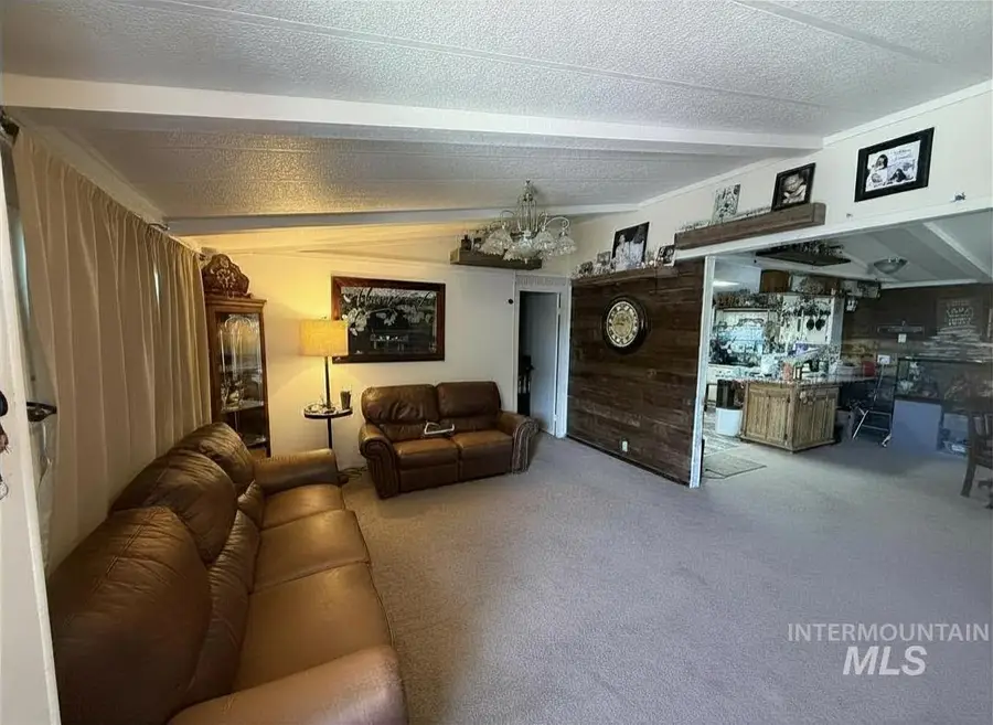 1715 Windmere Dr, Mountain Home, ID 83647 - #3