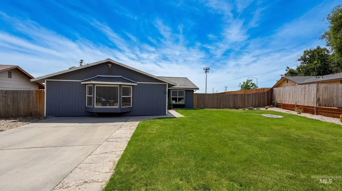 212 Crestline Ave, Caldwell, ID 83605 - #1