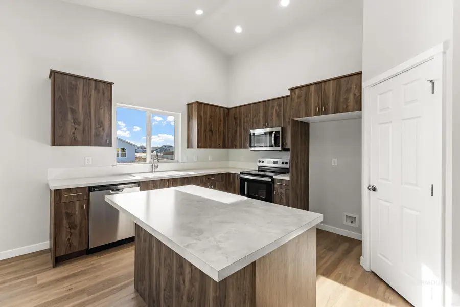 1473 Sunday River St, Middleton, ID 83644 - #3