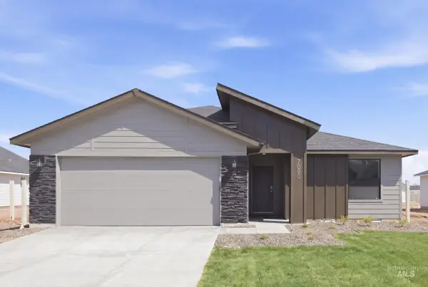 4335 E Woodmurra St, Meridian, ID 83642