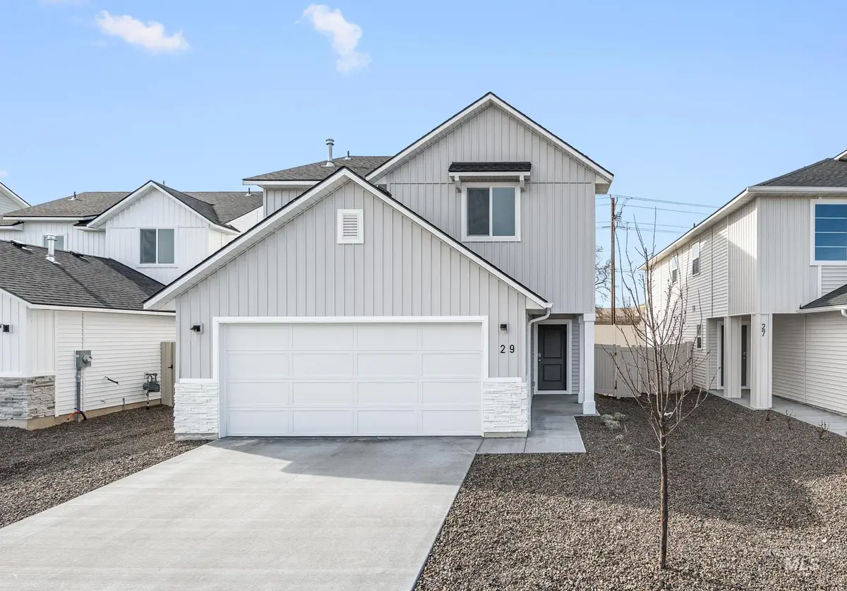 2358 W Fallon Lp, Nampa, ID 83651 - #1