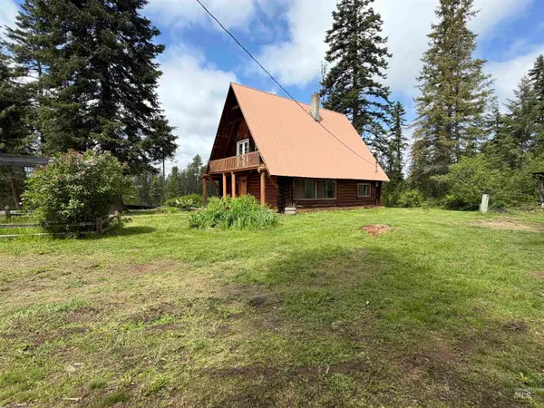 1010 Mustang Lane, Helmer, ID 83823