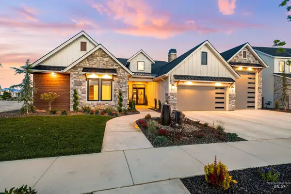 3584 N Harvest Moon Way, Eagle, ID 83616