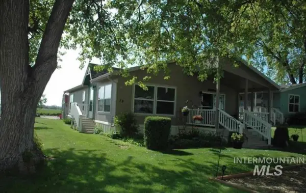 4030 River Resort Dr. #19, Homedale, ID 83628