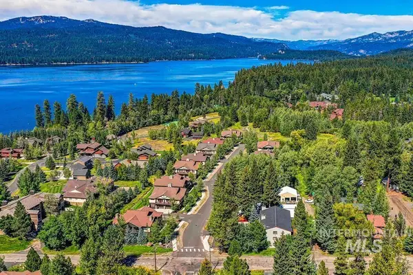 601 Hemlock St. #3, McCall, ID 83638