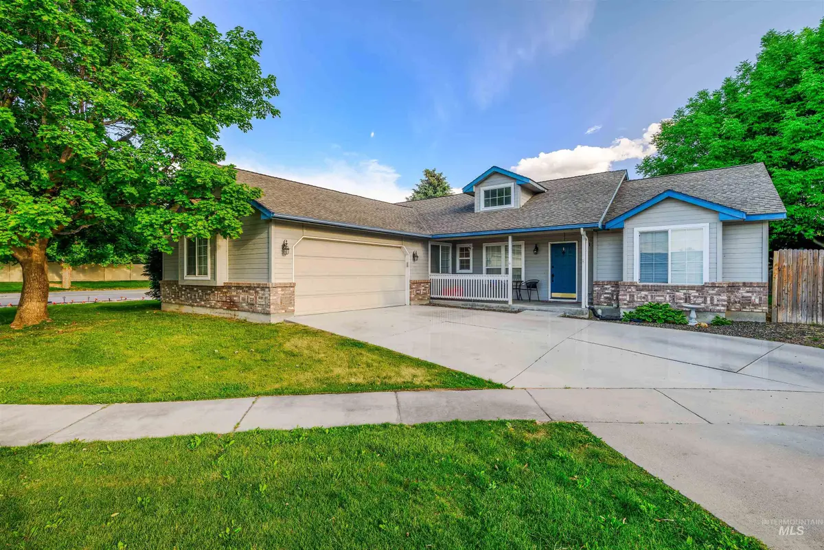 413 E Daniel Ct, Kuna, ID 83634 - #1