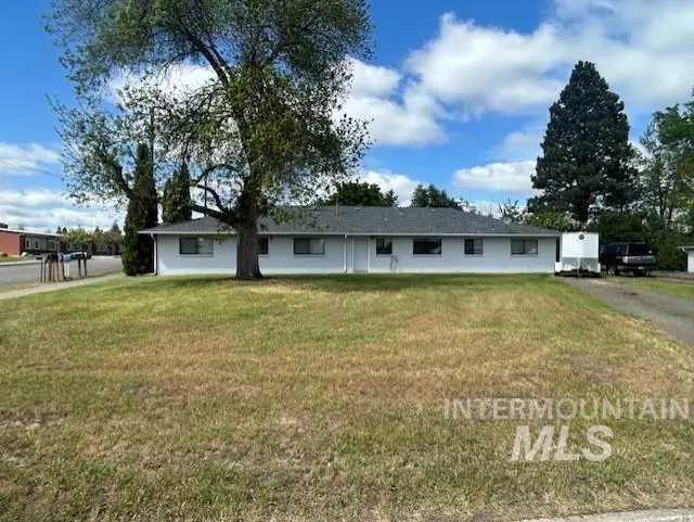 804 Lewiston St, Cottonwood, ID 83522 - #1