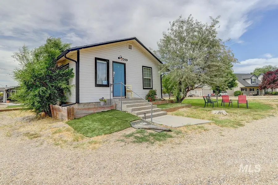9751 Gloria Rd, Middleton, ID 83644 - #3
