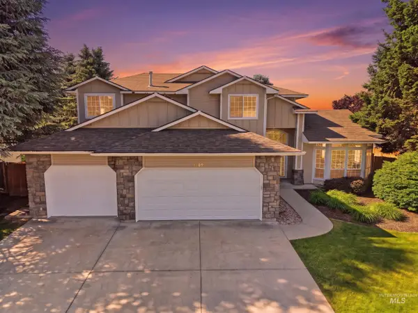13621 W Pala Mesa Drive, Boise, ID 83713