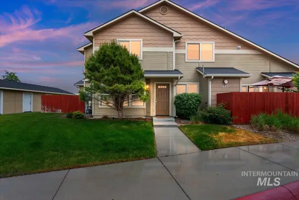 9151 W Brogan Dr, Boise, ID 83709