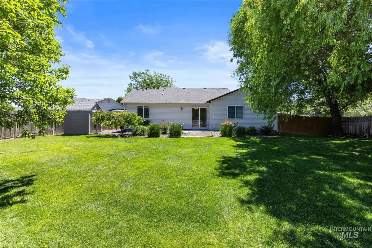 3907 N Abbott St, Caldwell, ID 83607 - #1