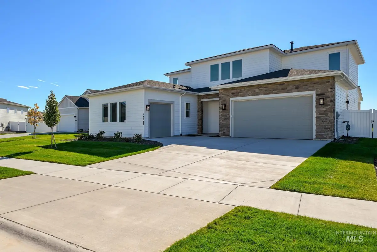 8937 W Shumard St, Star, ID 83669 - #1