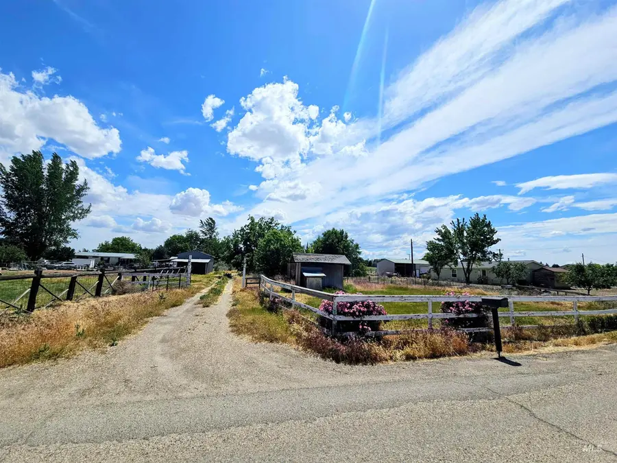 1771 NW 2nd Ave, Fruitland, ID 83619 - #2