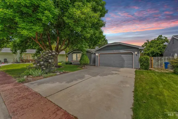 17 S Cobblestone Ct., Nampa, ID 83651