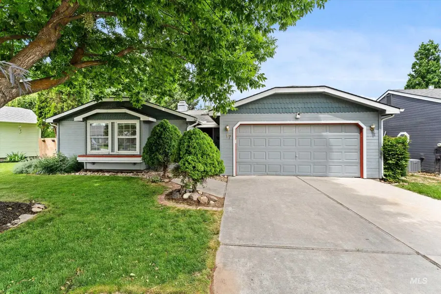 17 S Cobblestone Ct., Nampa, ID 83651 - #2