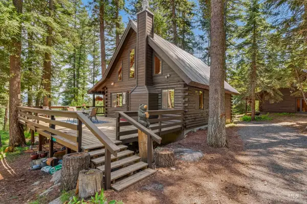 2339 W Mountain Road, Donnelly, ID 83615