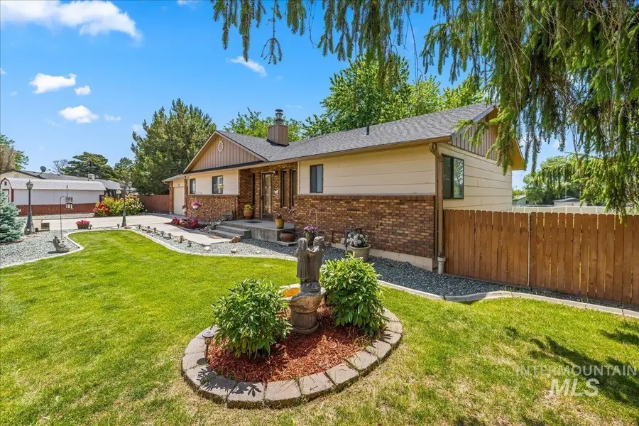 2503 Lyle Ct, Nampa, ID 83651 - #2