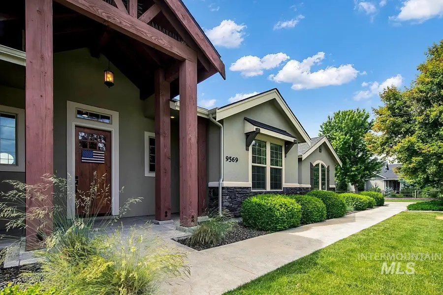9569 Golden Willow Street, Middleton, ID 83644 - #2