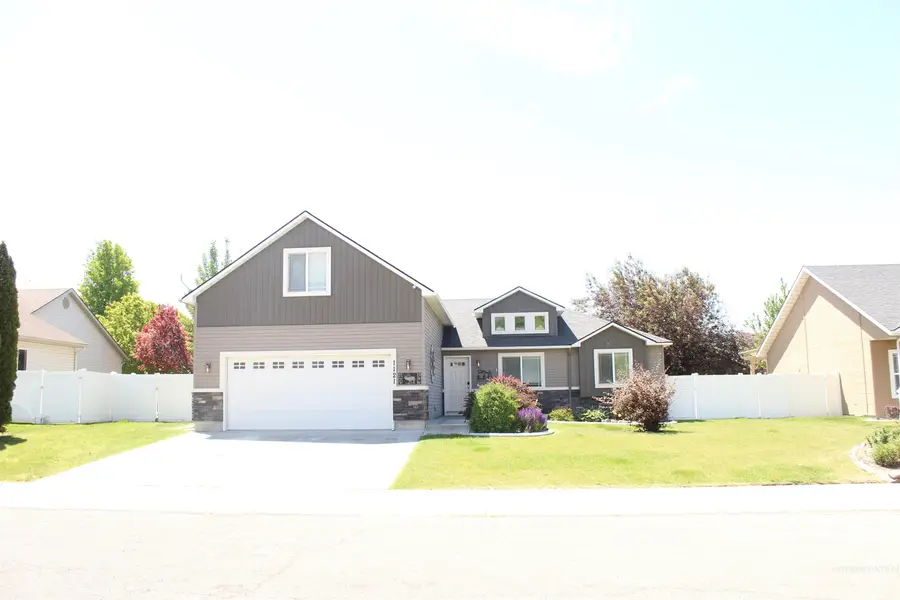 1121 Kelly Ave, Kimberly, ID 83341 - #2