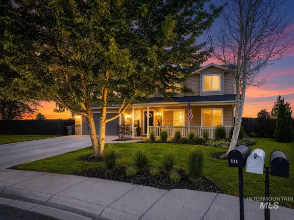 917 Prevail Ct, Middleton, ID 83644