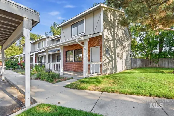 1448 E Carter Lane, Boise, ID 83706