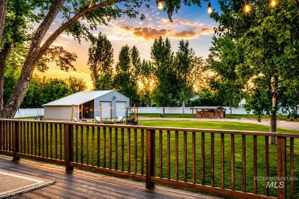 9710 W Coleen Dr, Boise, ID 83709