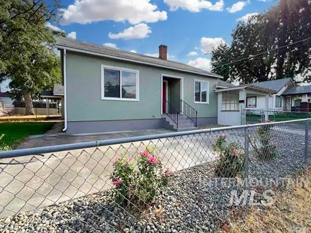 307 Elm St, Clarkston, WA 99403 - #2