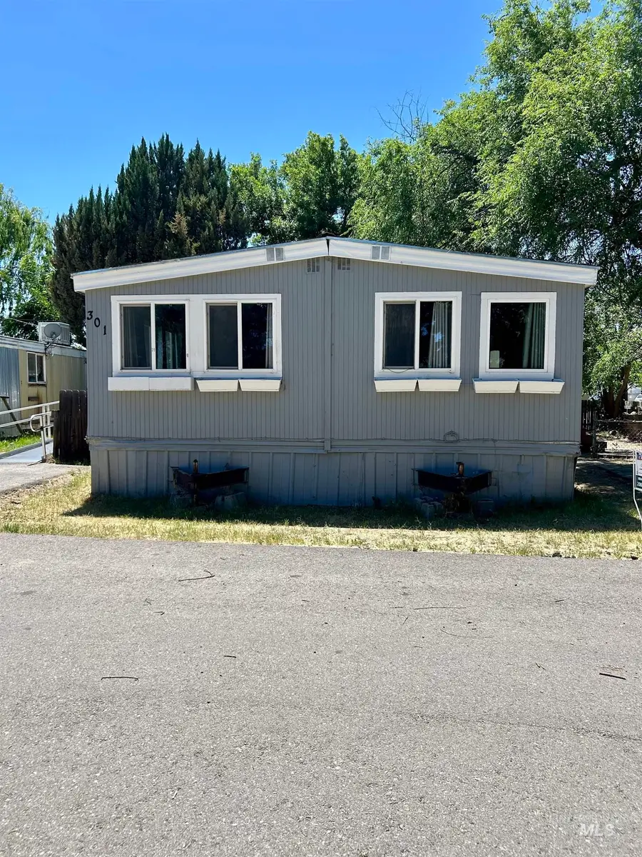 301 E 38th Street #1, Garden City, ID 83714 - #2