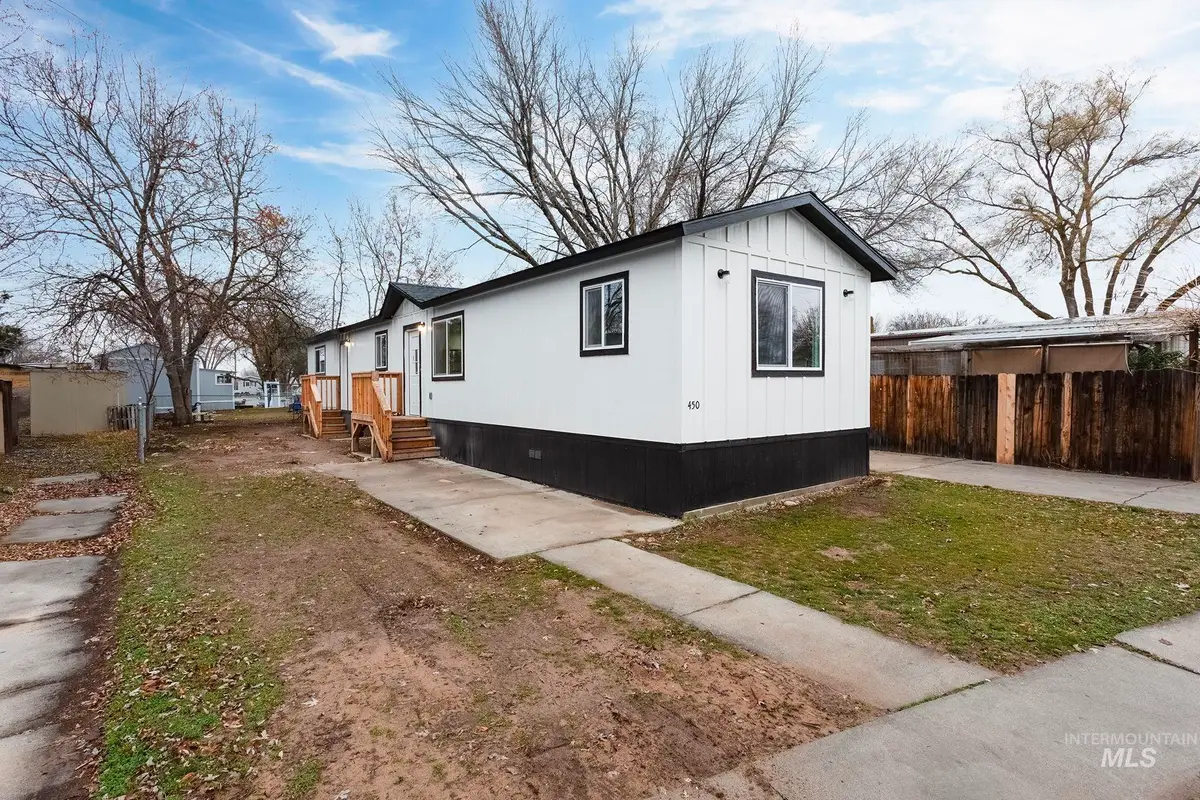 450 W Greenleaf St, Boise, ID 83713 - #1