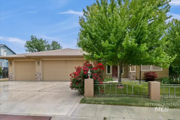2168 Ridge Point Way, Boise, ID 83712