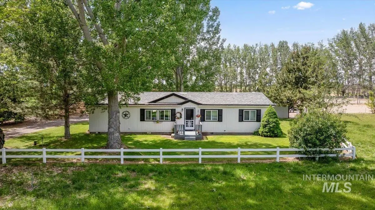 2967 S 2100 E, Wendell, ID 83355 - #1