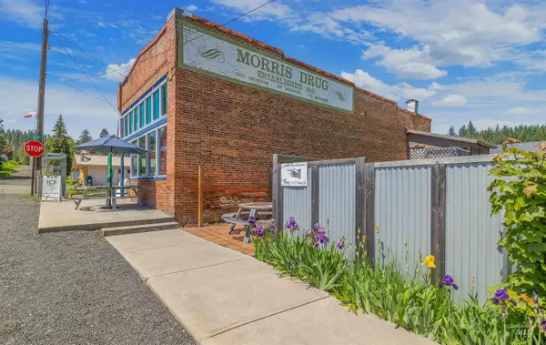 112 Main St, Elk River, ID 83827