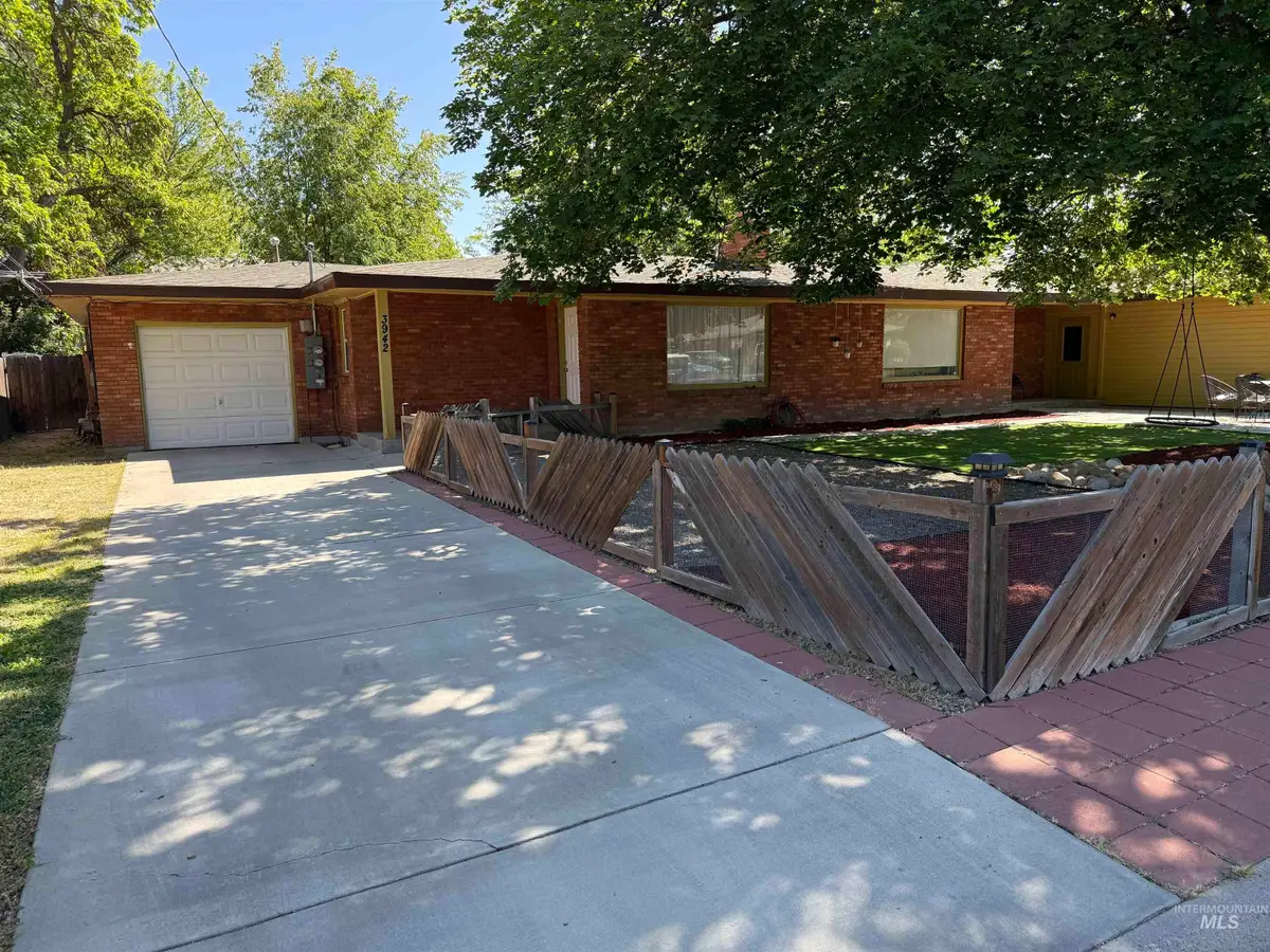 3938 W Garnet, Boise, ID 83703 - #1