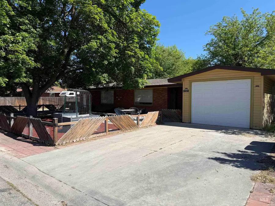3938 W Garnet, Boise, ID 83703 - #3