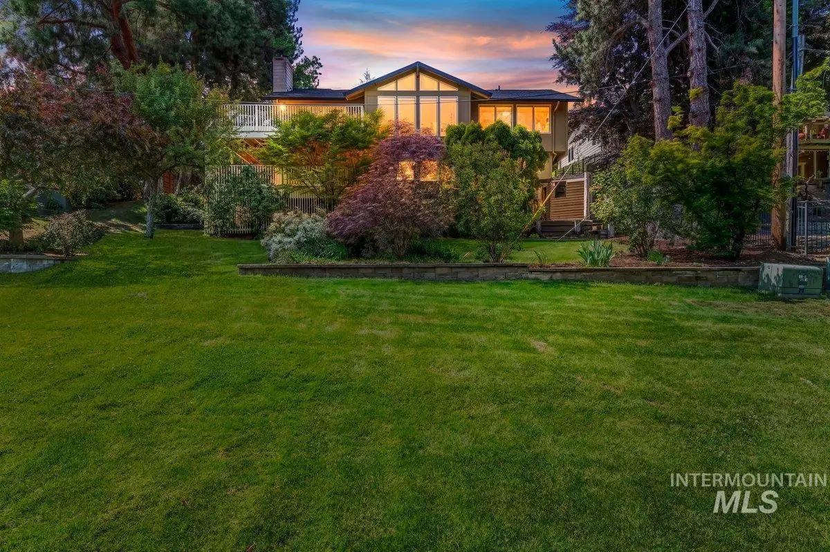 730 E Curling Dr, Boise, ID 83702 - #1