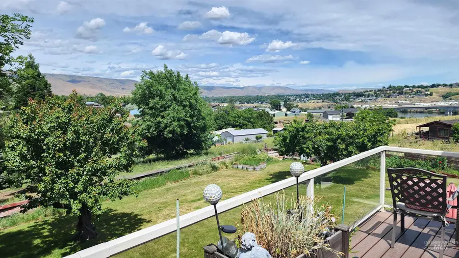 900 Walk Ln, Clarkston, WA 99403 - #2